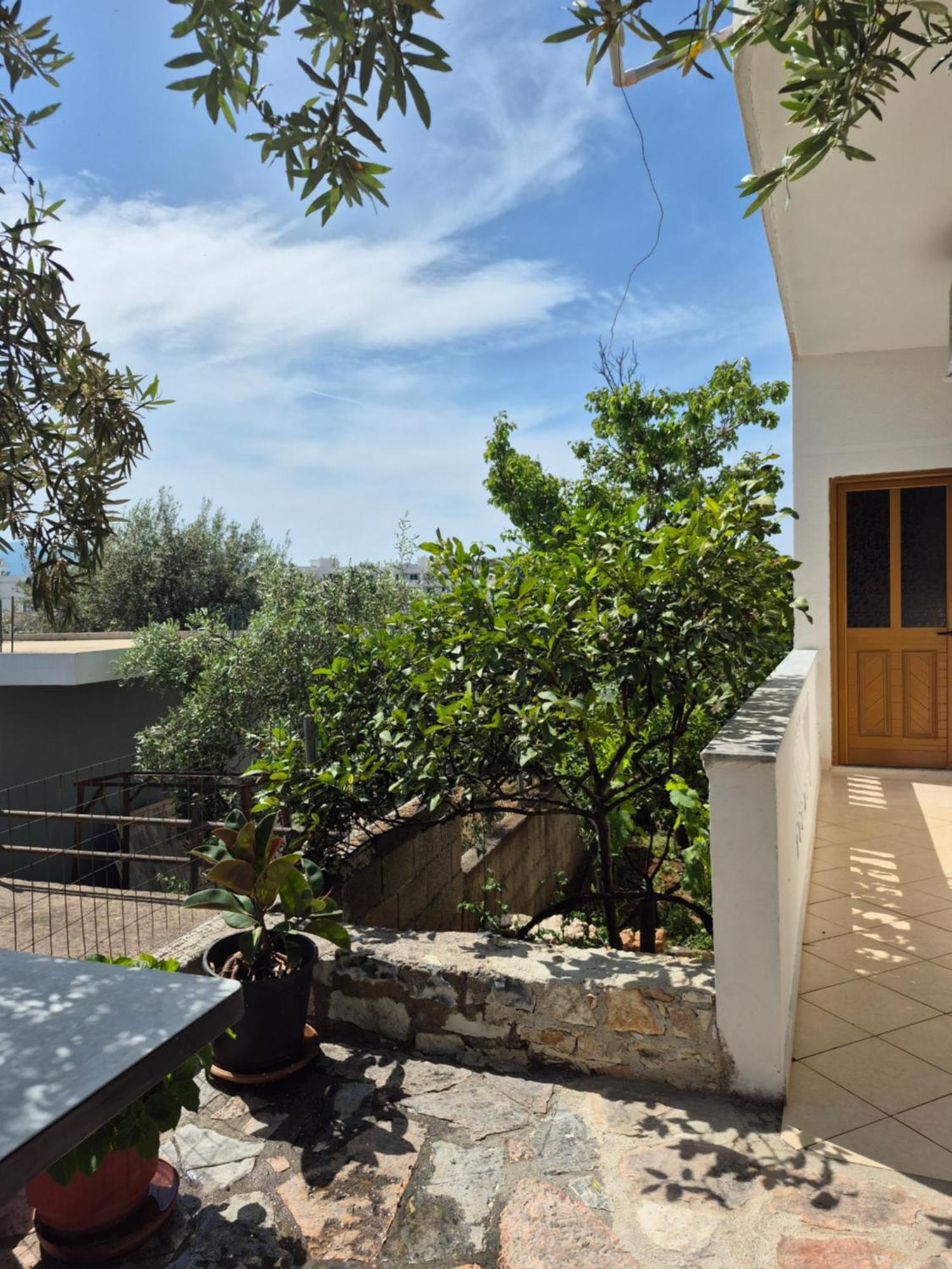 Vita Apartment - Spacious Garden And Balcony 5 Min To Beach & Center Ksamil Exteriör bild